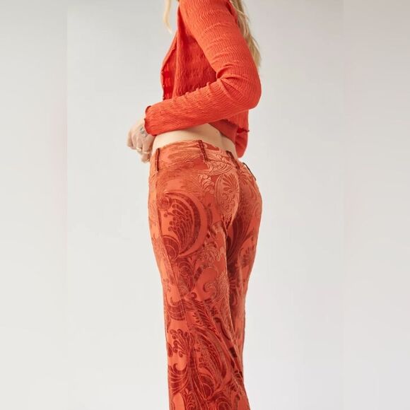 UO NWT  Velvet burnout flare trousers size 12 - Picture 4 of 8